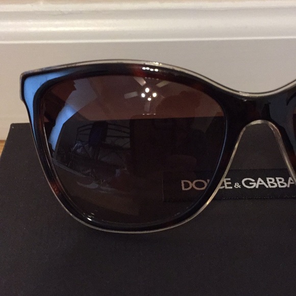 D&G tortoise shell cat-eye sunglasses - Picture 3 of 8